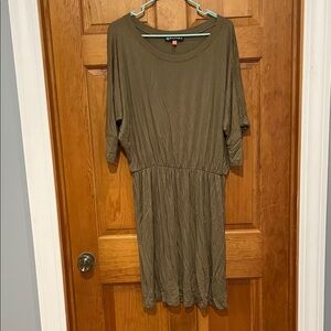 Wantable Olive Green Midi Dress
